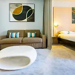 Ibis Styles Centre Hotel 3*
