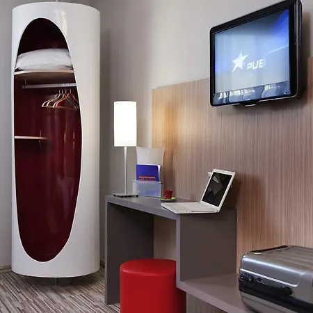 Ibis Styles Centre מלון
