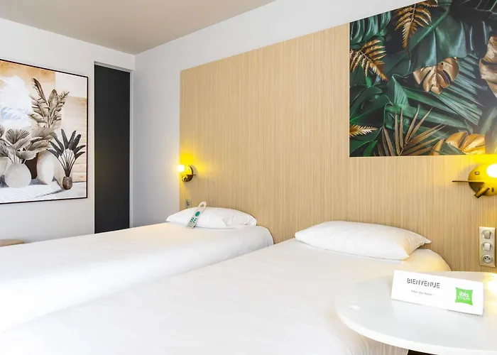 Ibis Styles Centre 3* טרואה