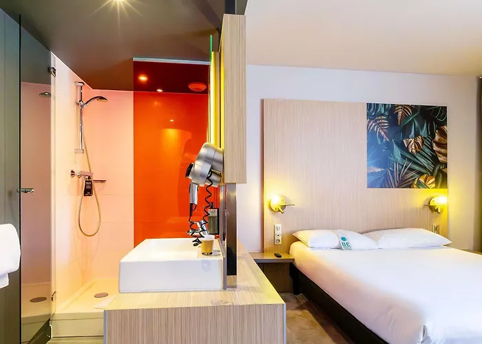 Ibis Styles Centre מלון 3*