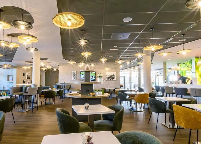 Ibis Styles Centre 3*