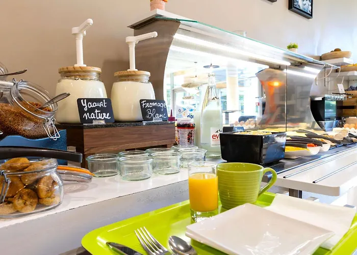 Ibis Styles Centre 3*